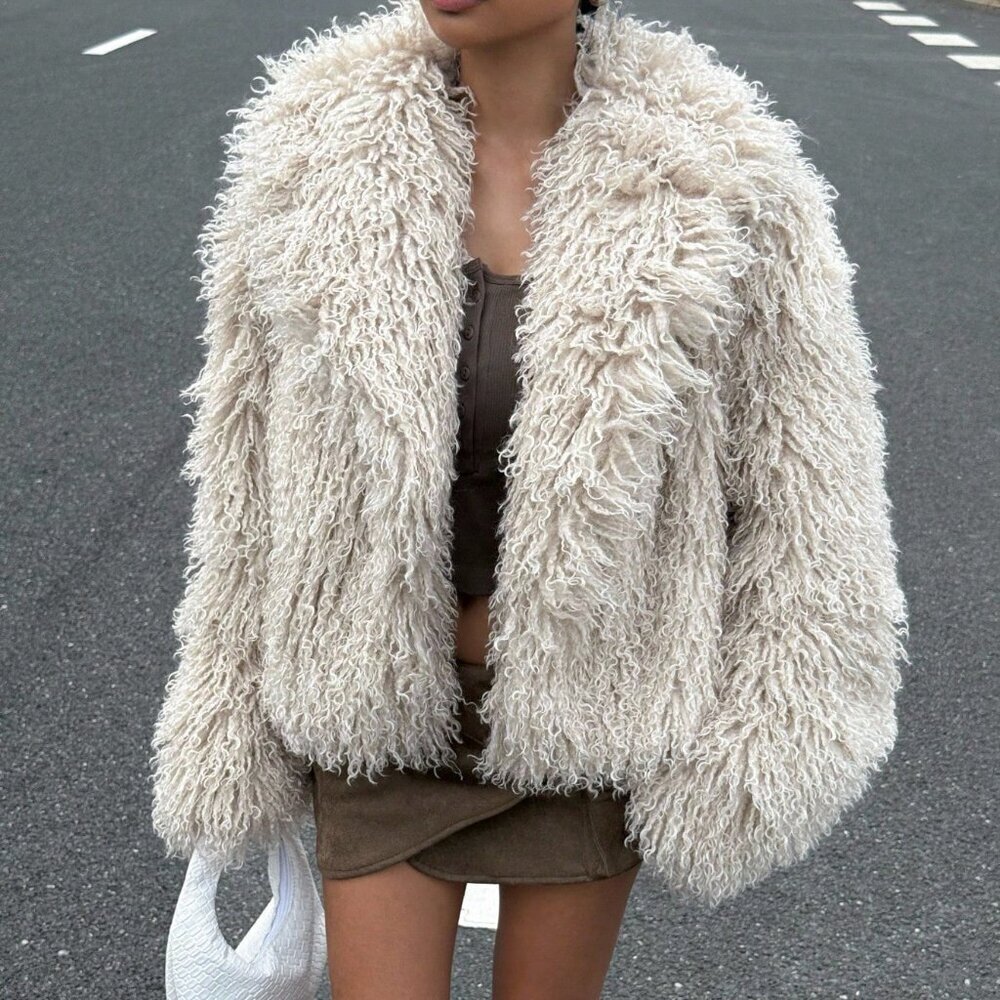 Cream Casual Women's Faux Fur Jacket - Picture 6 of 7